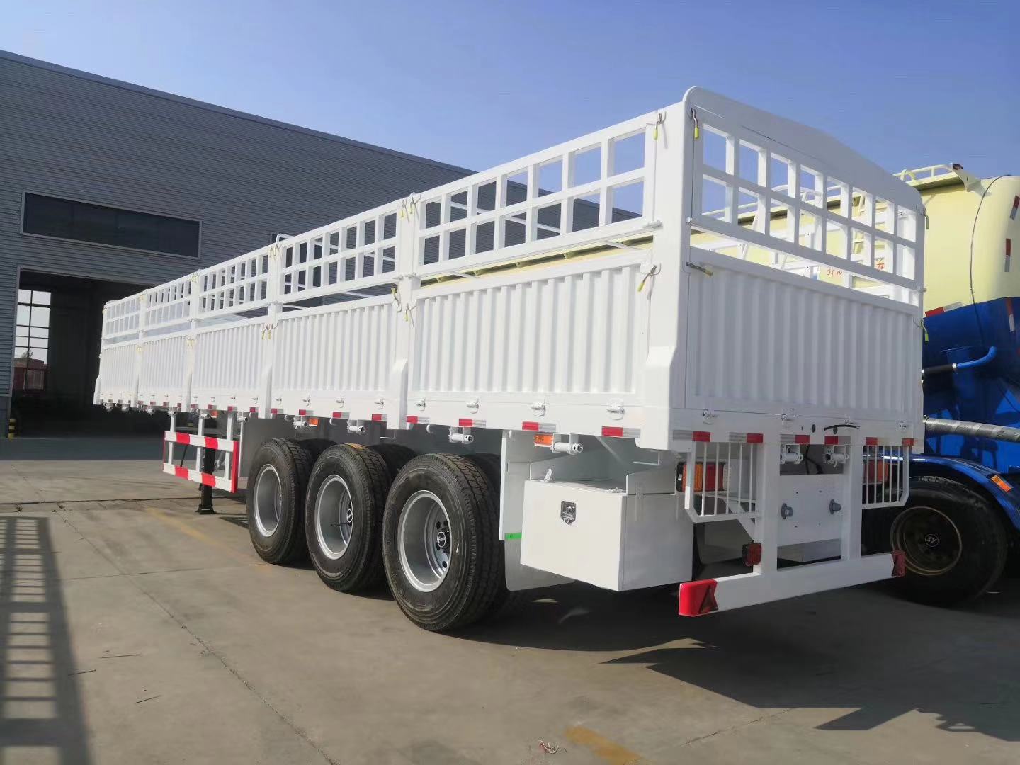 cargo flatbed trailer 