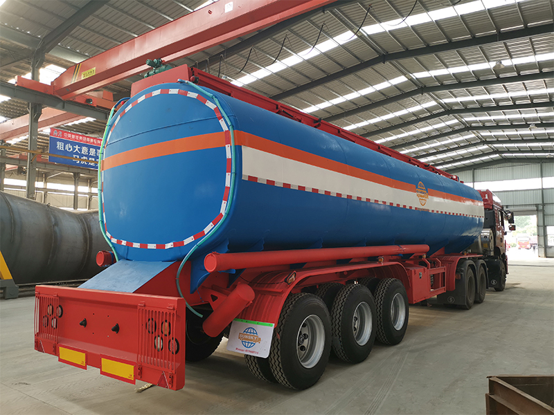 42,000L fuel tanker trailer.jpg