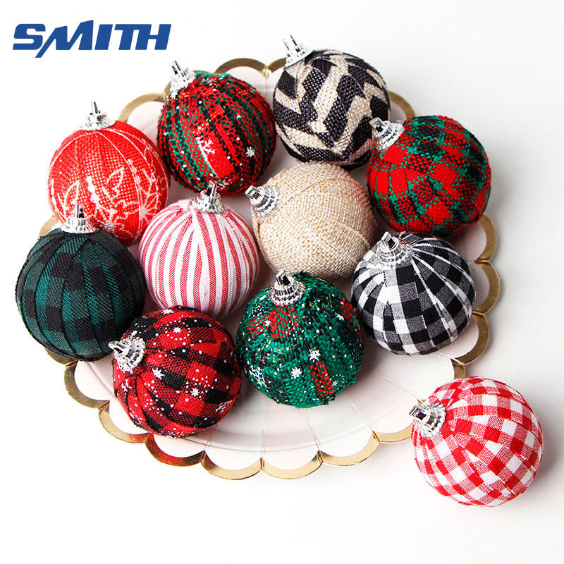 Christmas balls (2).jpg