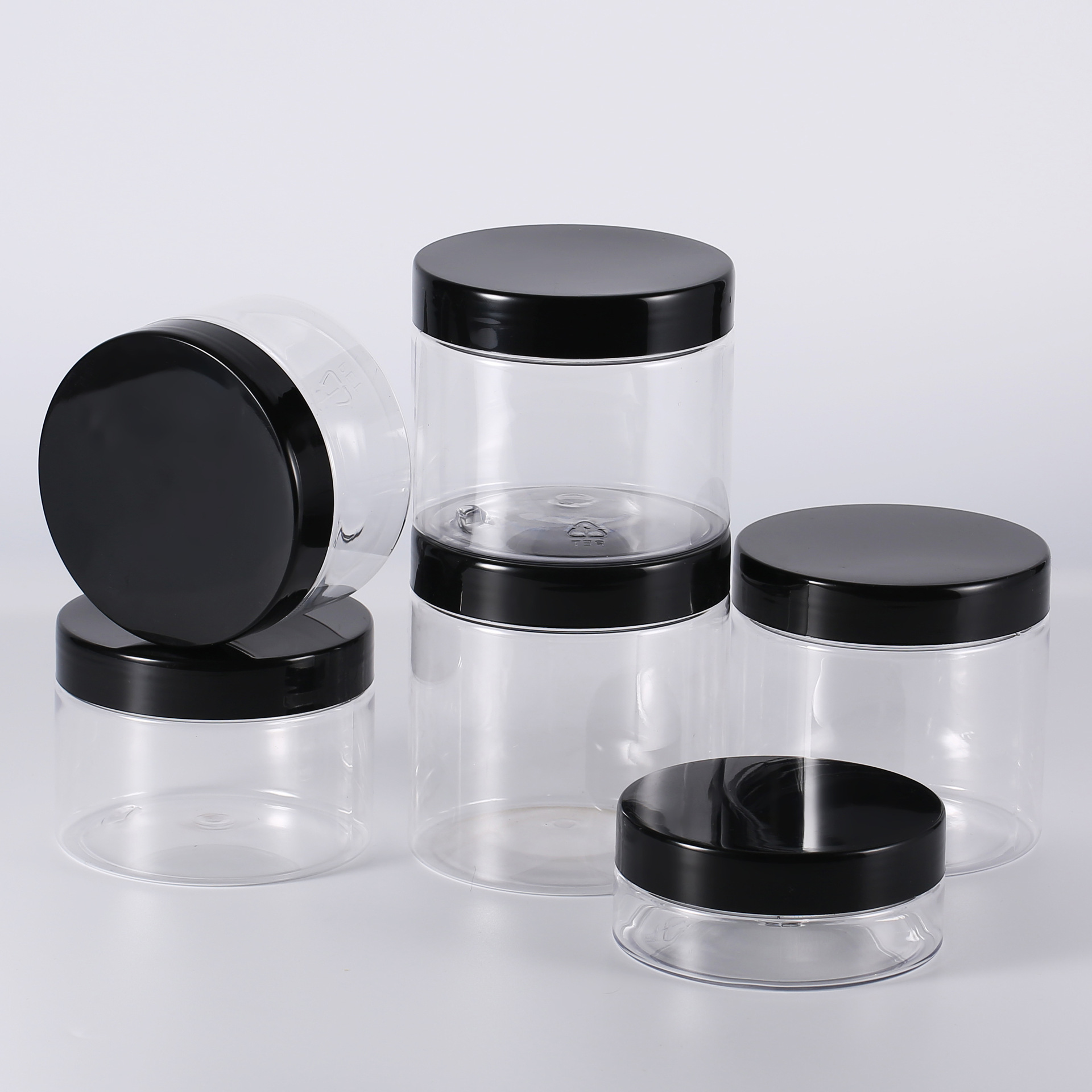 83mm neck finish clear PET Jar with black lids.jpg