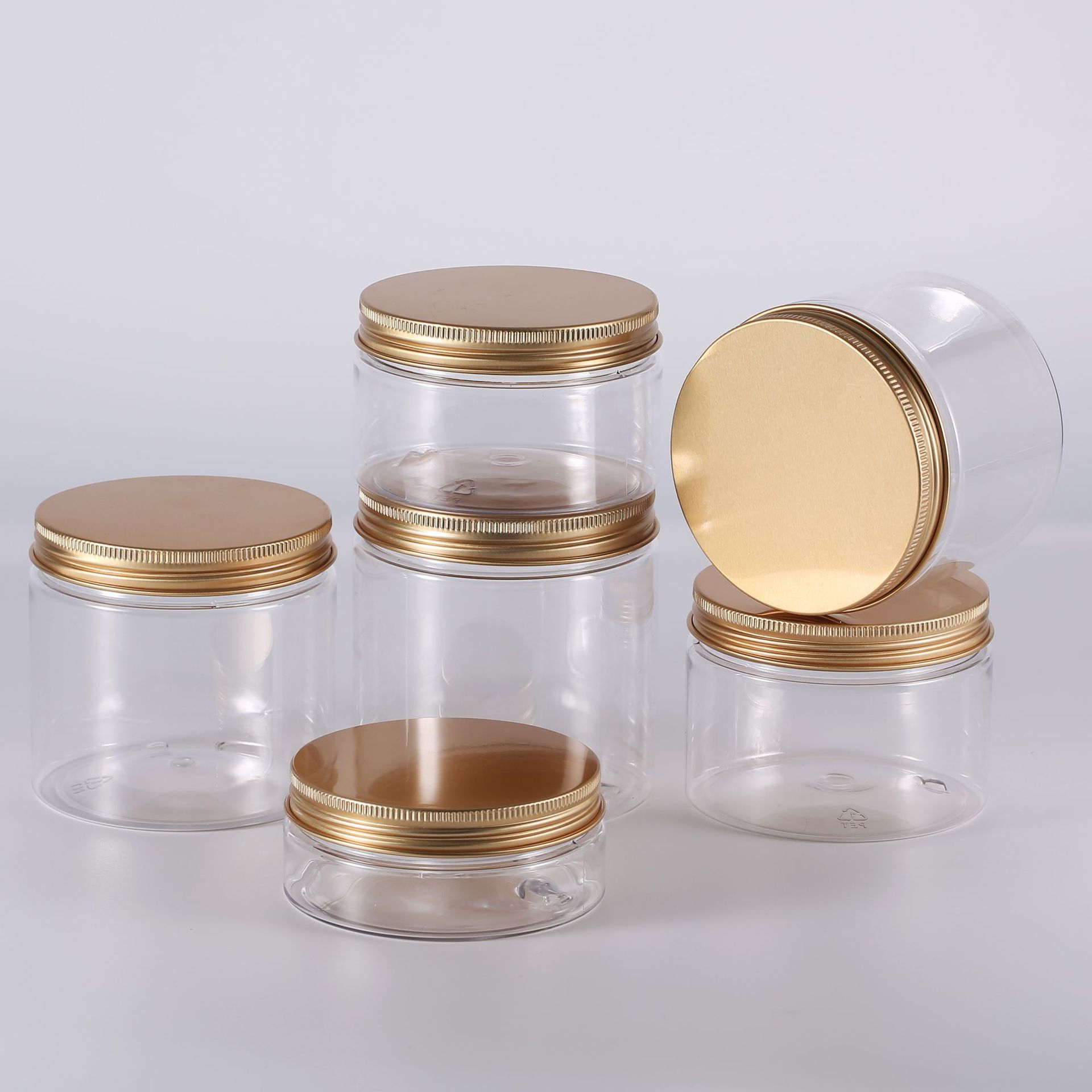 83mm neck finsih Clear Jar with gold lids.jpg