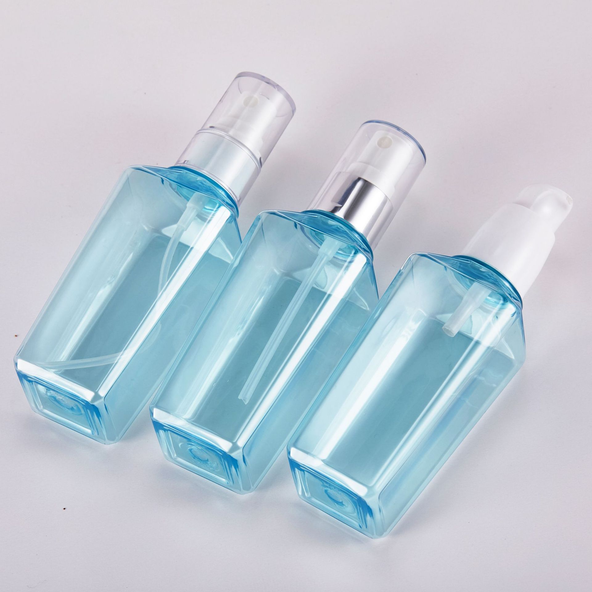 100ml Square PET bottle with 24-410 mist sprayer.jpg