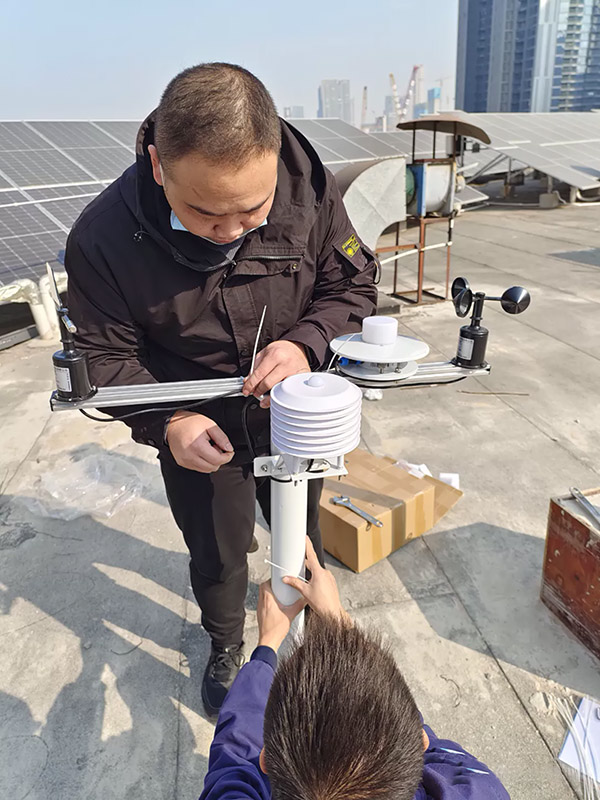 光伏系统气象站常用的传感器.jpg 