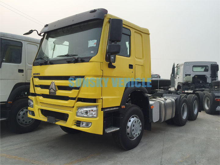 HOWO TRACTOR TRUCK.JPG 