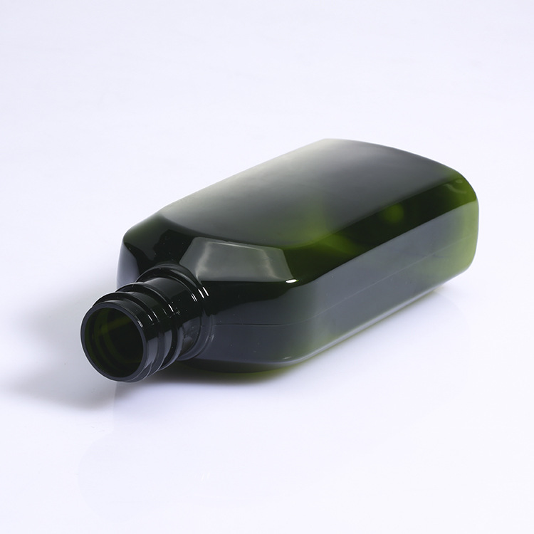 100ml PET Bottle.jpg