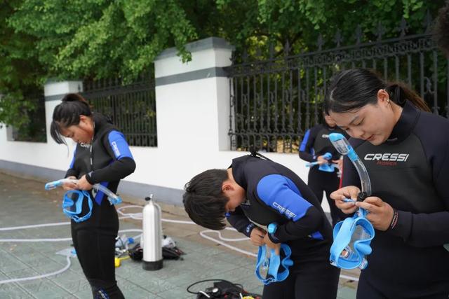 220610 Diving lessons These college courses are so interesting2.jpg