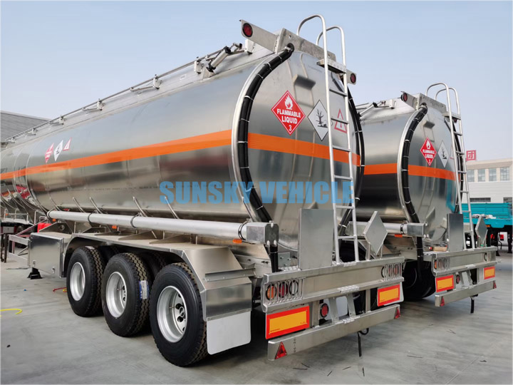 fuel tanker trailer.jpg