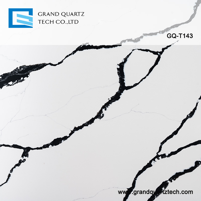 GQ-T143-quartz-detail.jpg 