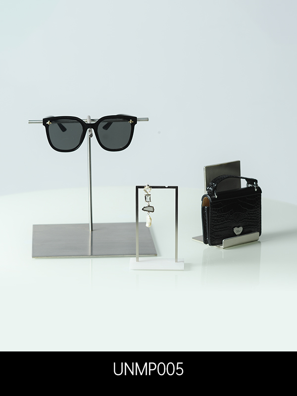 Metal stand-UNMP005-1-Unique Visual Merchandise.jpg