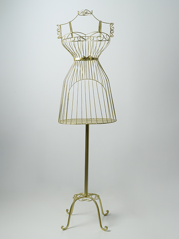 Metal wire mannequinsUNMW003 Unique Visual Merchandise