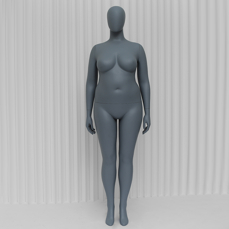 Over size mannequin-01-Unique Visual Merchandise.jpg