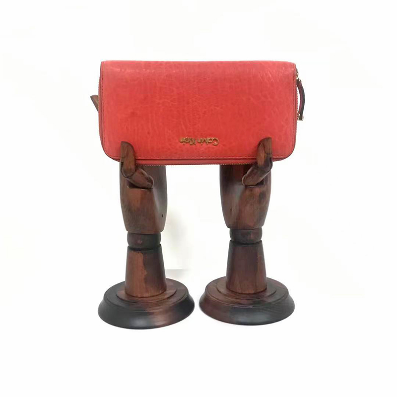 Mannequin Hand Prop UNH004-3-Unique Visual Merchandise.jpg