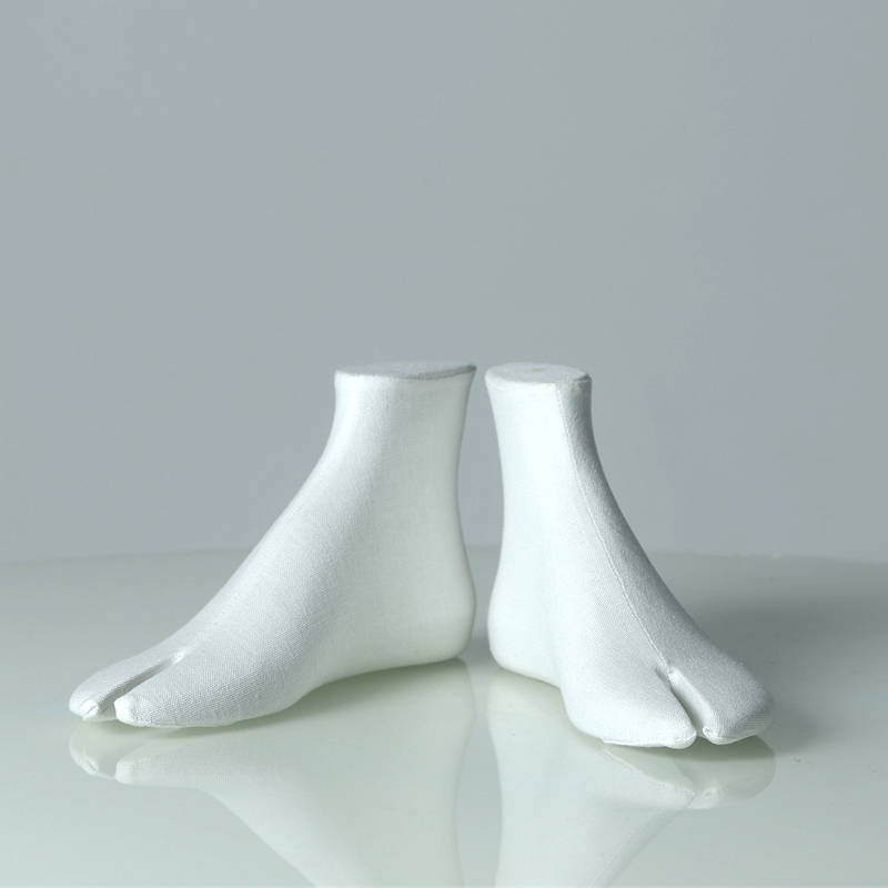 Acrylic Props Shoe UNSF012-3-Unique Visual Merchandise.jpg