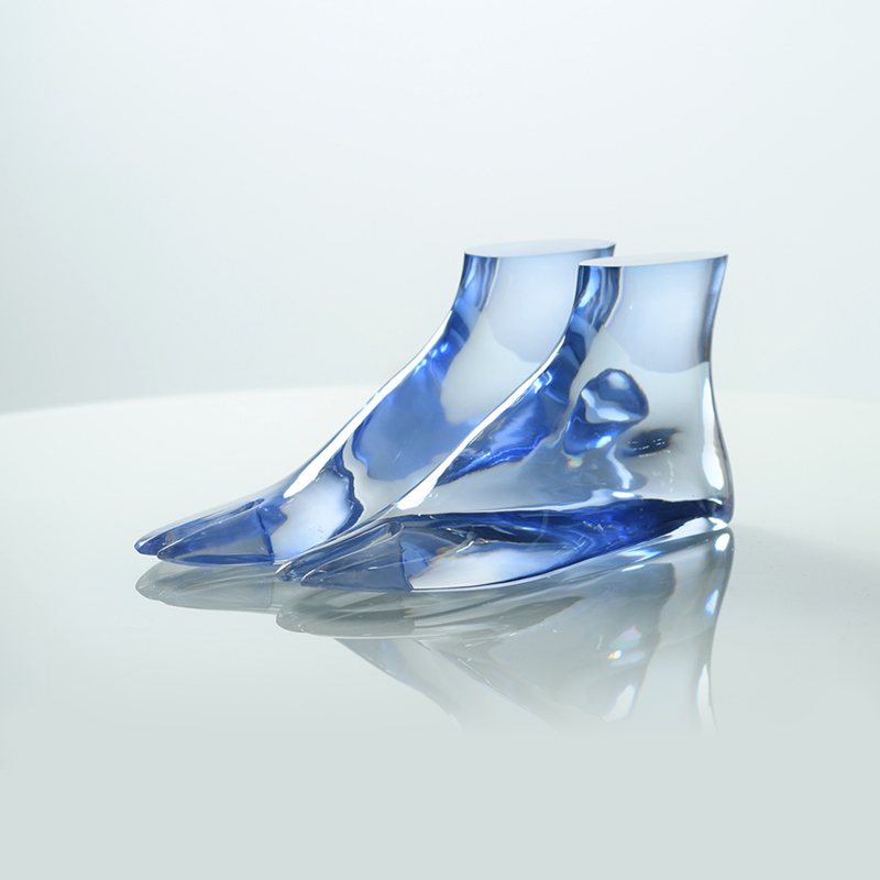 Acrylic Props Shoe UNSF003-2-Unique Visual Merchandise.jpg
