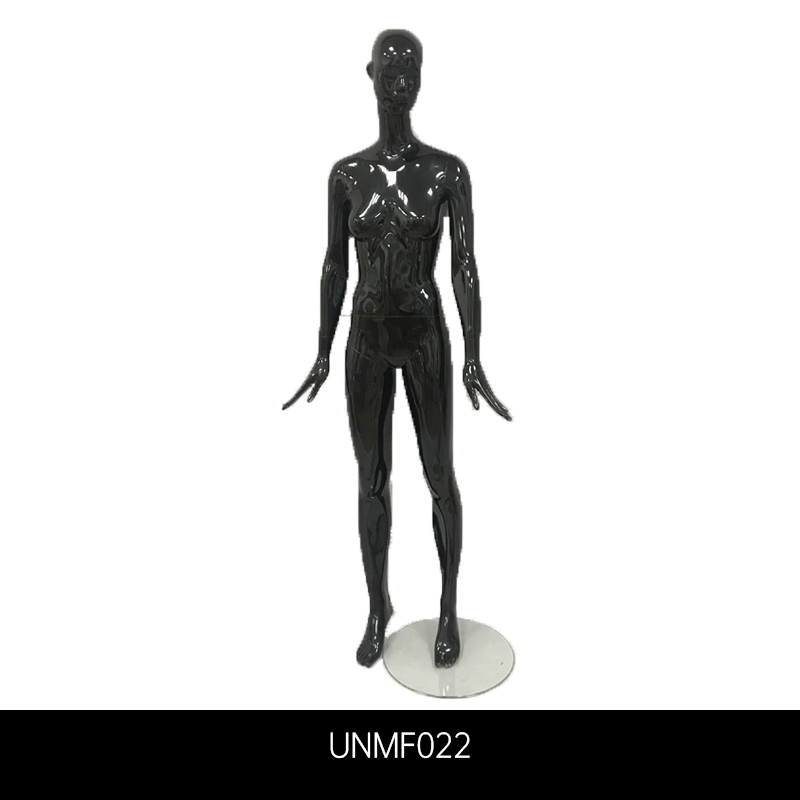 Mannequins UNMF022 Unique Visual Merchandise