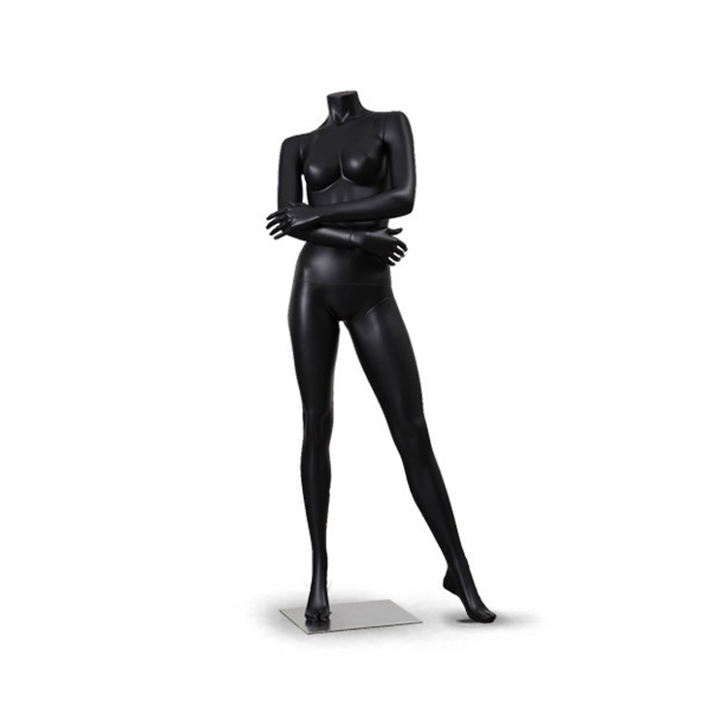 Mannequins-UNMF011-2-Unique Visual Merchandise.jpg