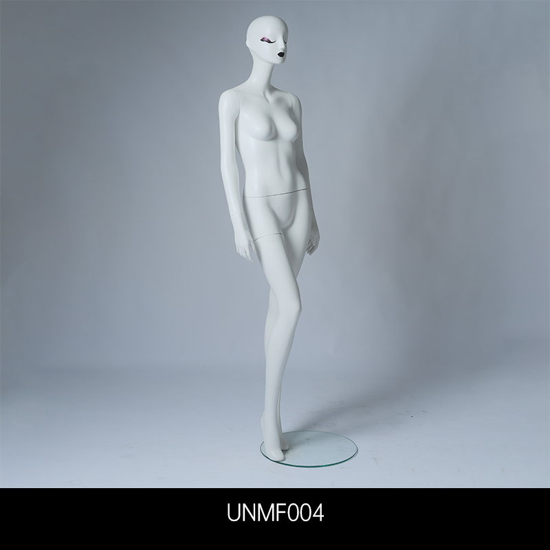 UNMF004.jpg