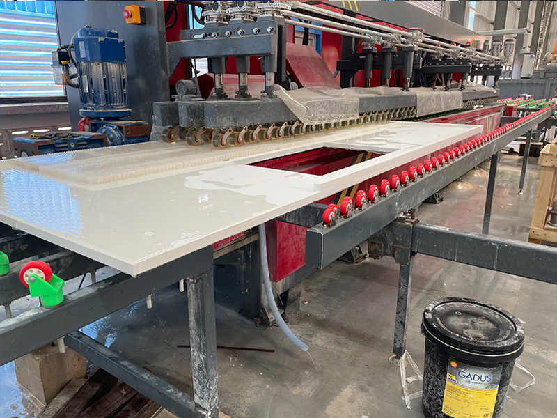 CNC Automatic Edge Polishing.jpg