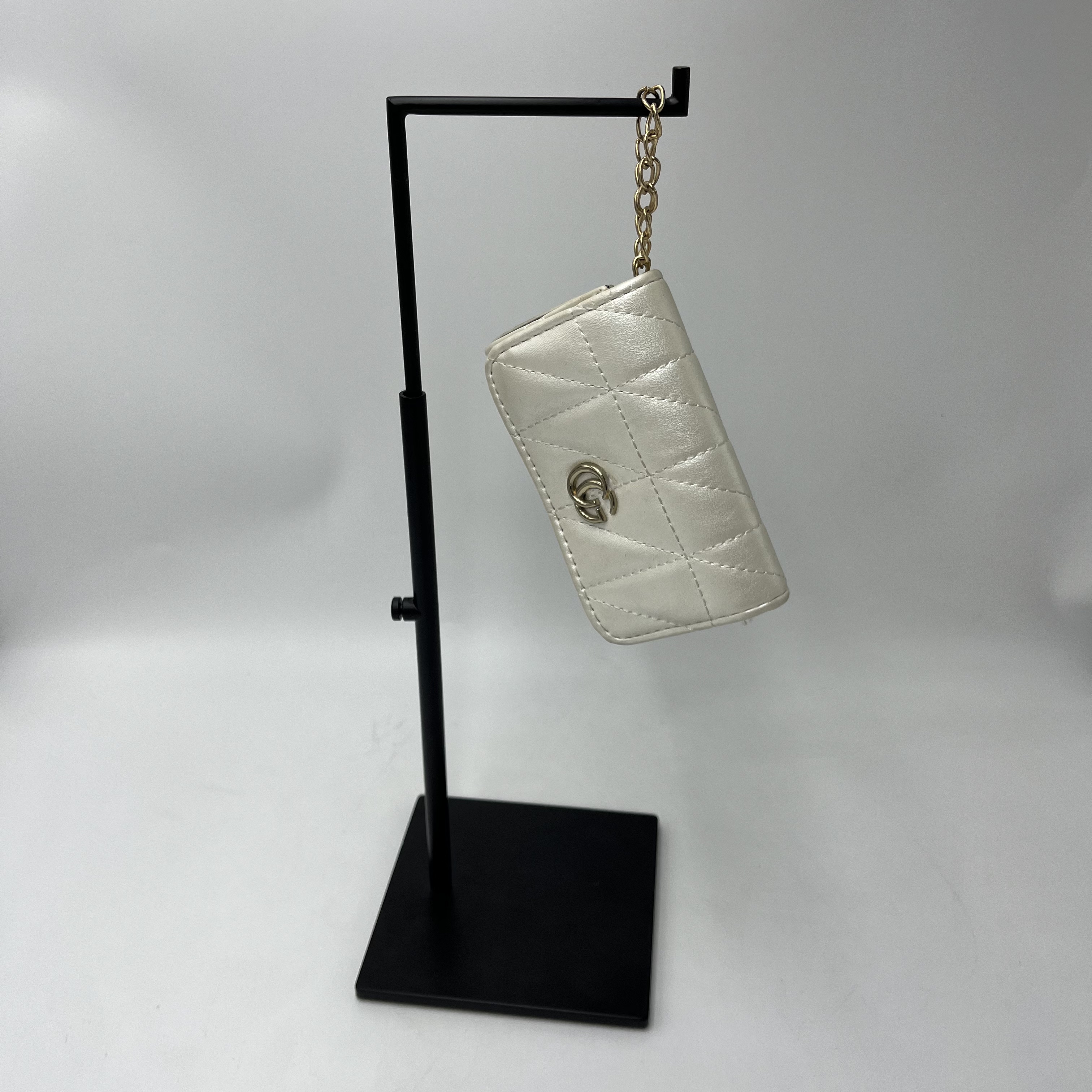 Handbag display holder (3).jpg