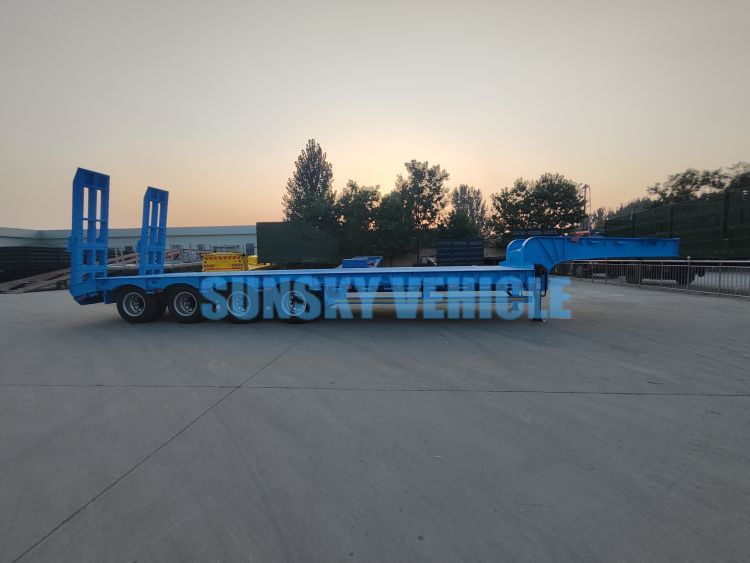 Lowbed trailers for transport.jpg 