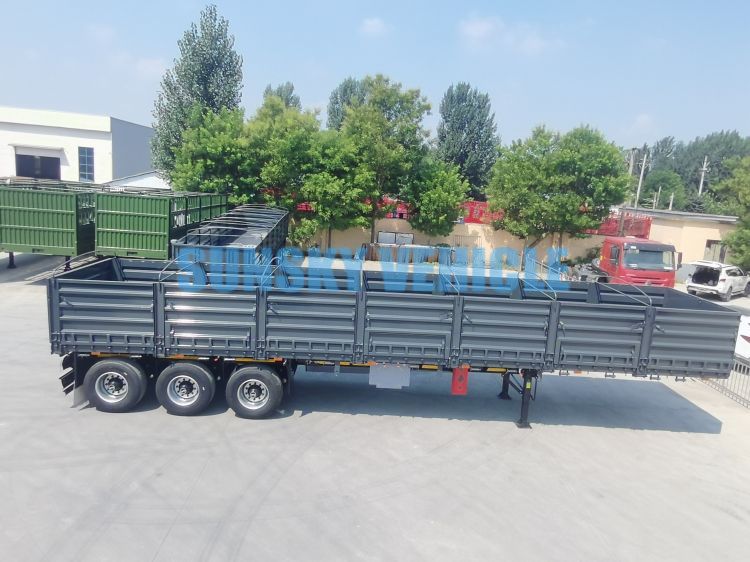 Flatbed trailers with dropside wall.jpg 