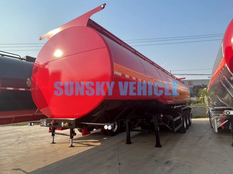 Fluid transport semi-trailer for palm oil.jpg 