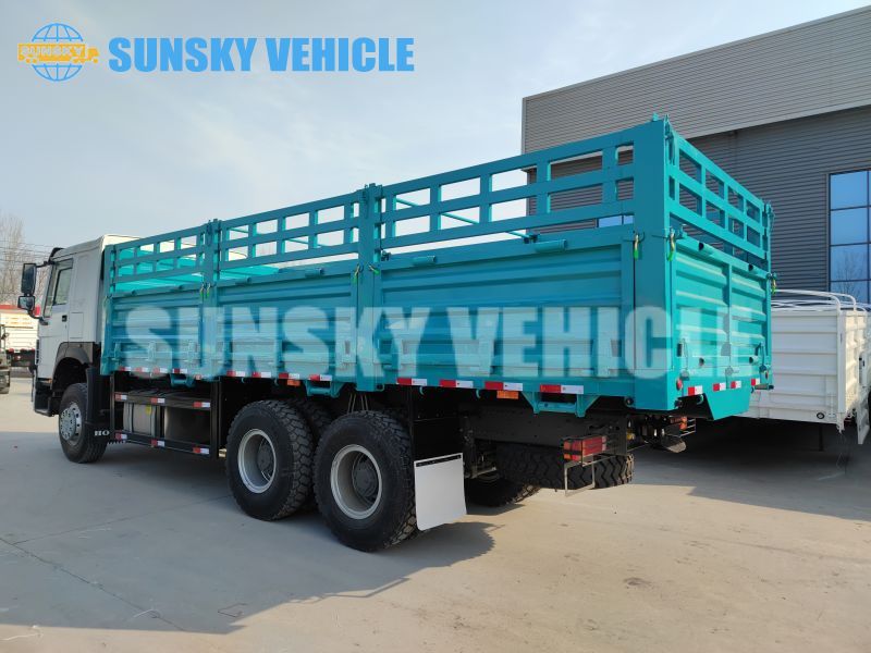 fence truck.jpg