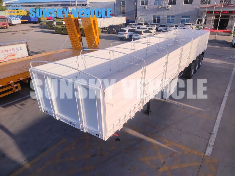 30 tonne tri-axle trailers.jpg 