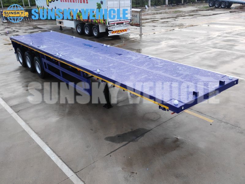 Tri-axle flatbed Trailer.jpg 