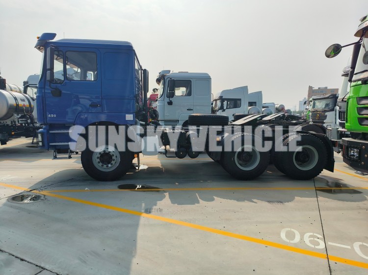 SHACMAN F3000 Tractor Truck for sale in Zambia (3).jpg 