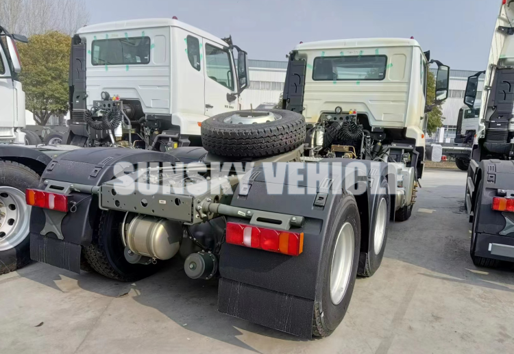 HOWO N 6X4 Tractor Truck for sale near me.png 