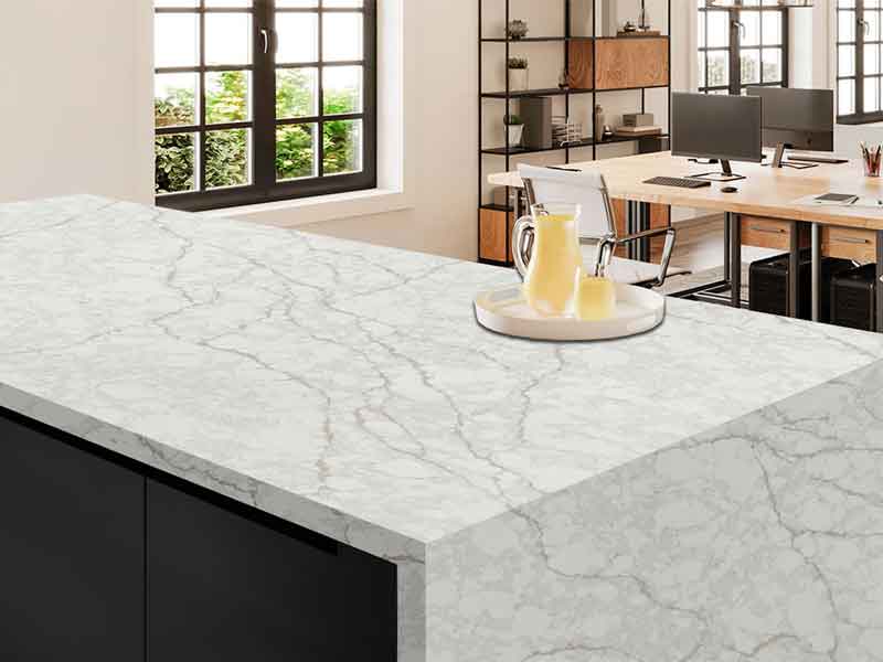 Warm-Quartz-Countertop-with-Natural-Earth-Tone-Elegance.jpg