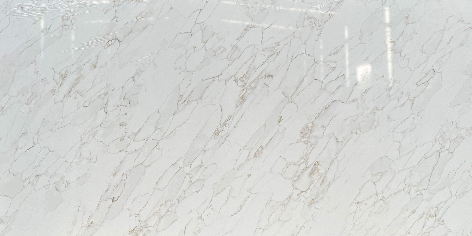 Calacatta White with Gray Veins Quartz GQ-T345.jpg