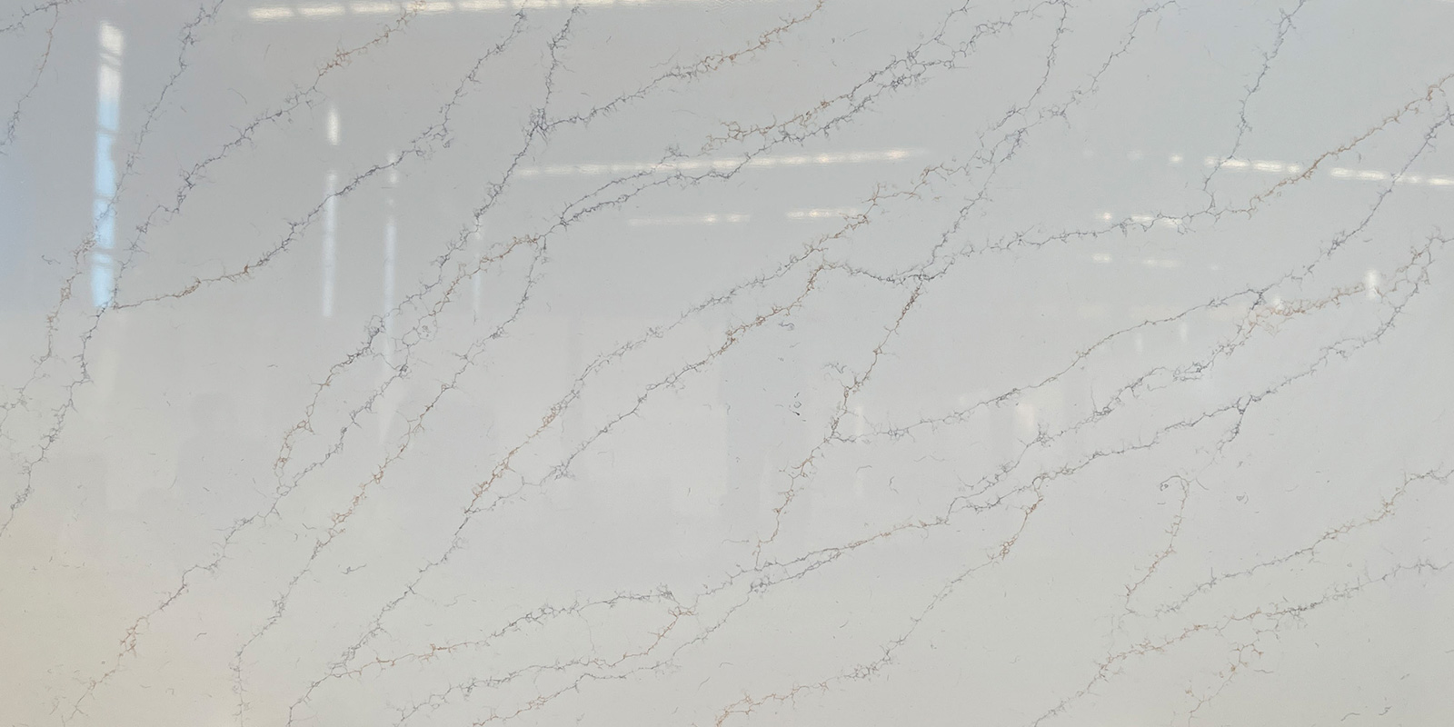 Refined Calacatta Thin Veins Quartz by Grand Quartz Tech GQ-T220-1.jpg