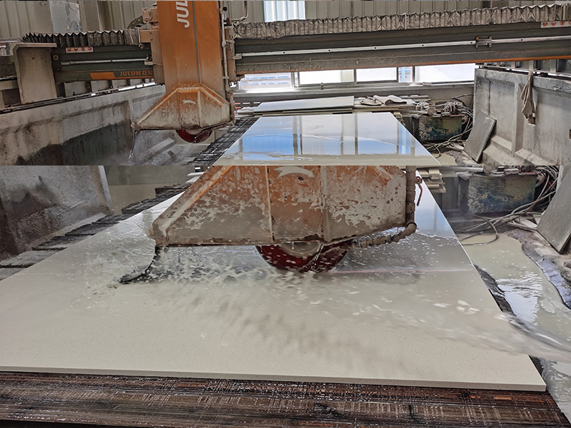 Machine-Cutting-Prefab-Quartz-Countertops.jpg 