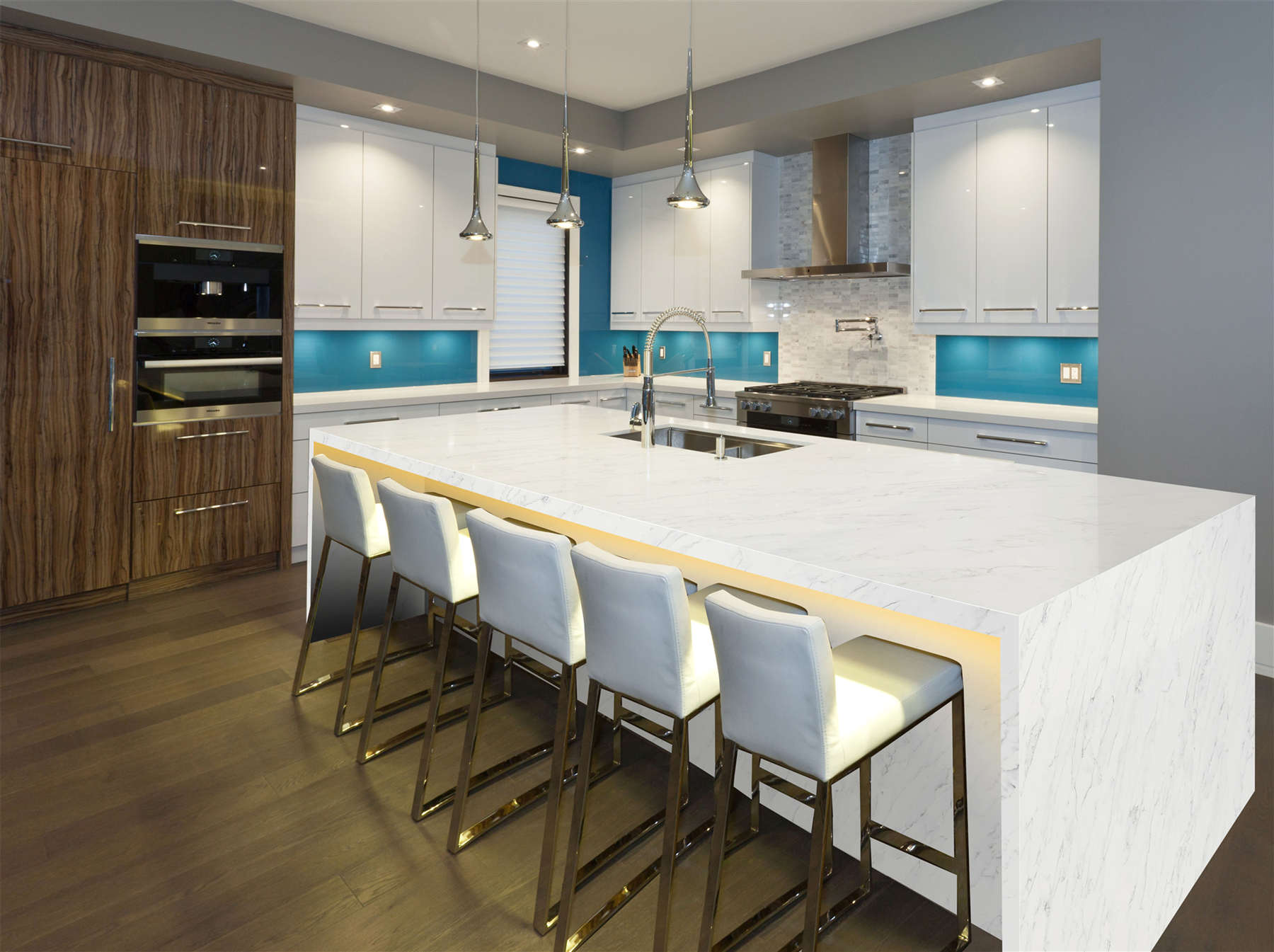 how to warm up quartz countertops.jpg