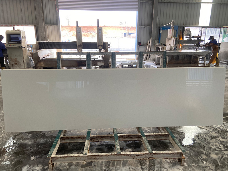 quartz-slab.jpg
