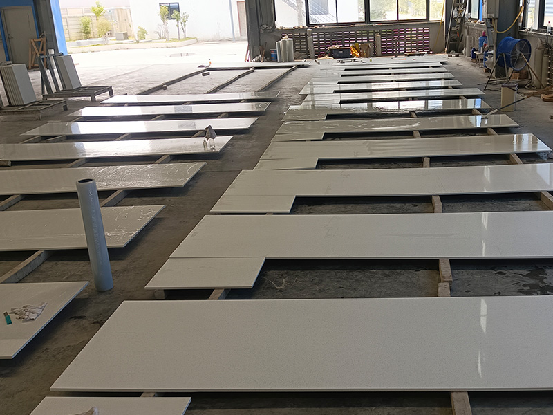 Sparkle Beige White Quartz Prefabricated Countertops.jpg  