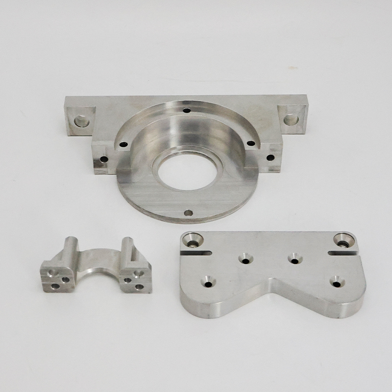 HYM Cnc Machining Aluminum Parts Custom Cnc Metal Manufactural Contract Manufacturing Machining Cnc Milling.jpg