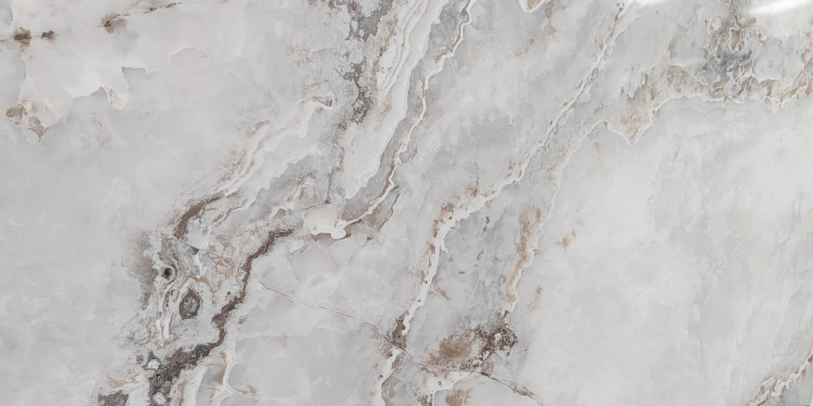 Engineered Off-White Printed Quartz Slabs with Brown and Deep Gray-Black Veining R0307.jpg 