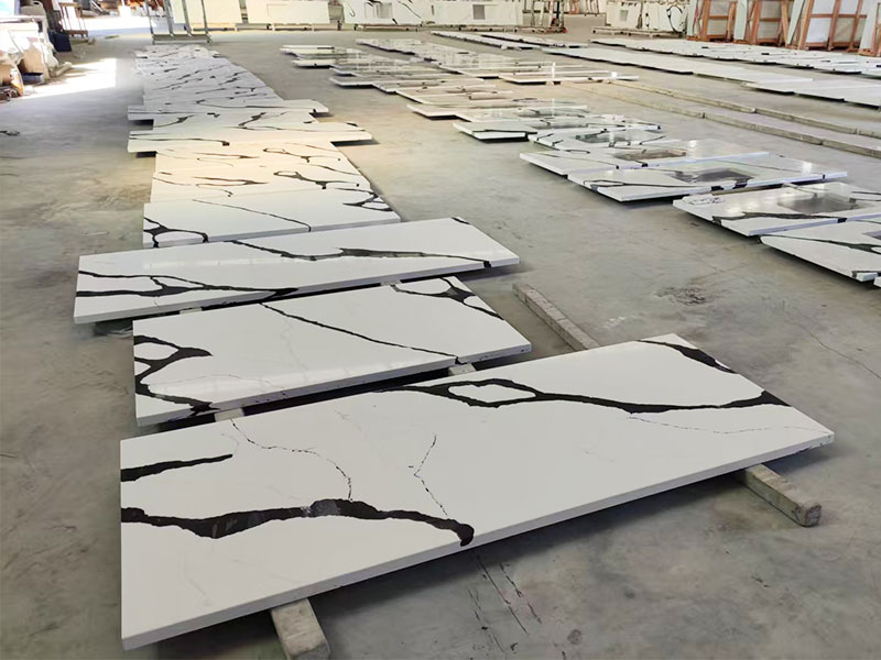 Cut-to-Size-Panda-White-Quartz-Countertops-with-Bold-Black-Veins.jpg 