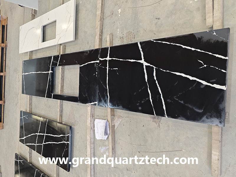 Black-Quartz-Slabs-with-White-Veins-for-Countertops-GQ-T262.jpg  