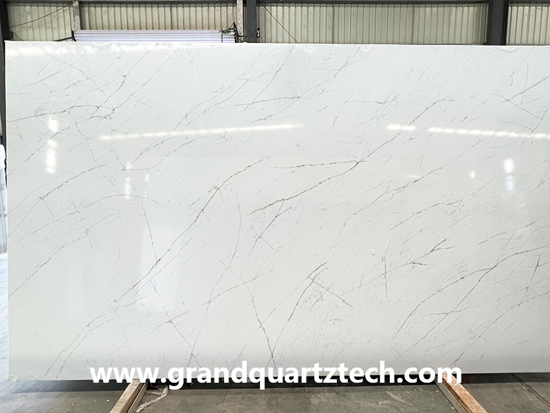 Premium-Polished-White-Calacatta-Engineered-Quartz-Slabs-GQ-T417.jpg 