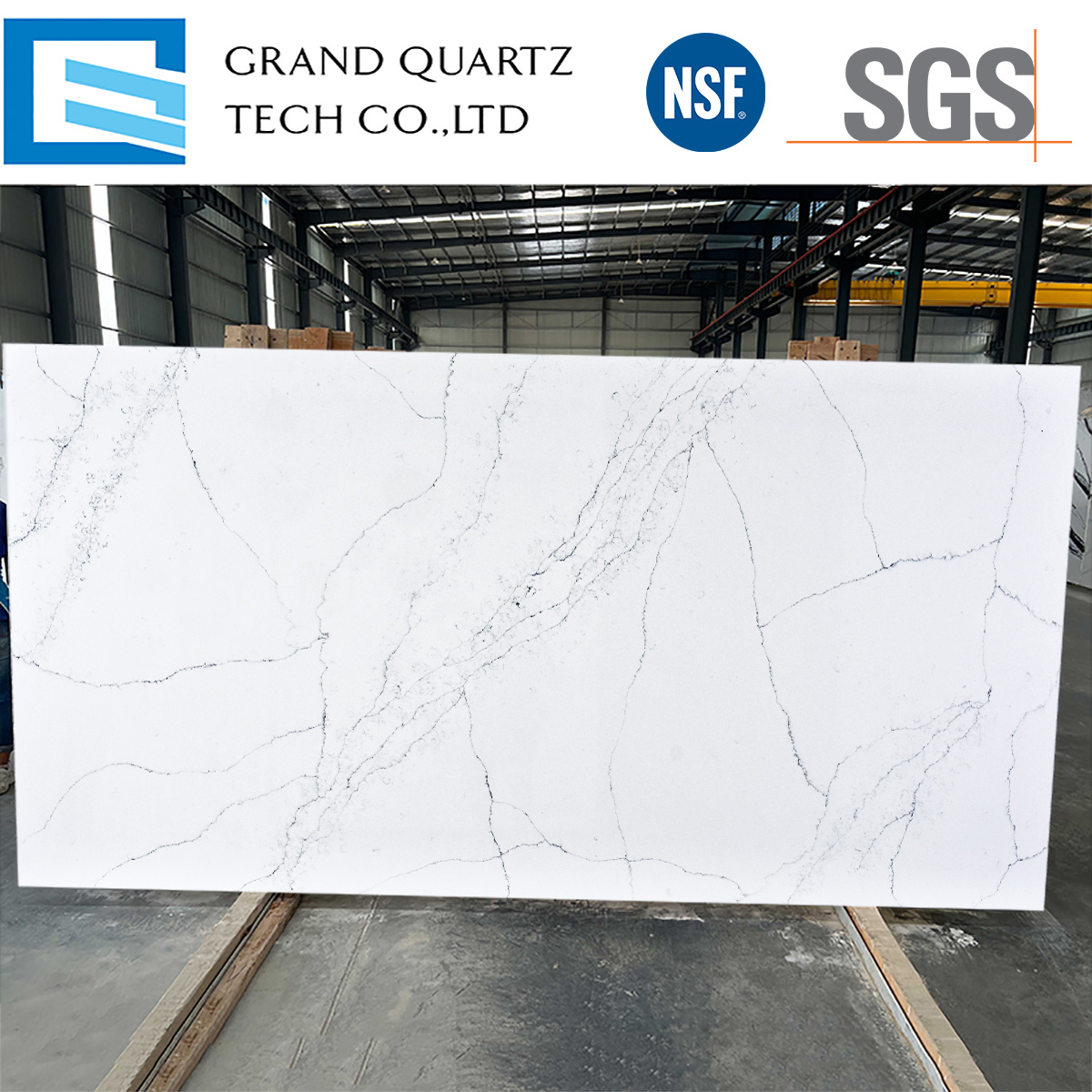 Thailand-Pinstripe-Pattern-Quartz-Slabs-with-Super-White-Background-GQ-T277.jpg