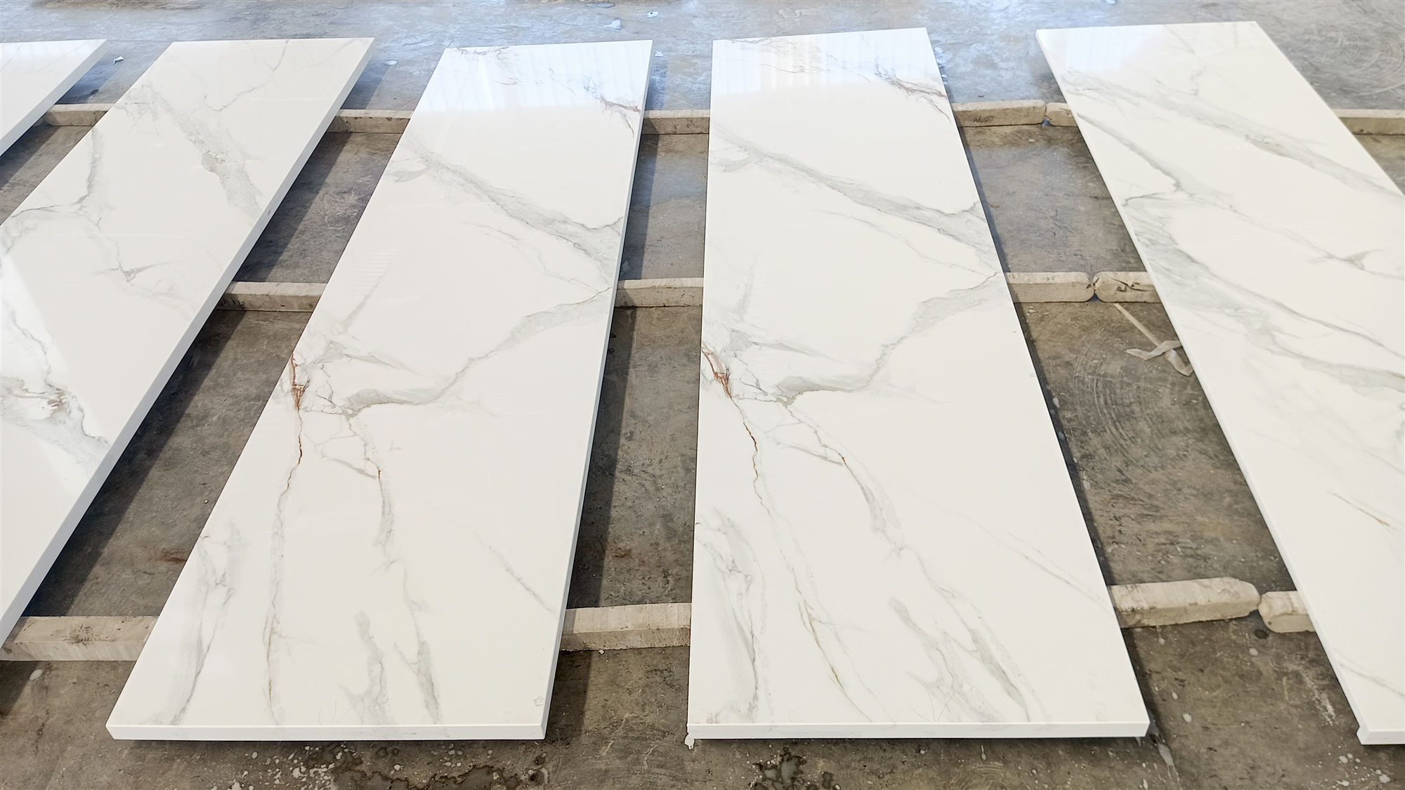 Printed quartz GQ-R0203.jpg 